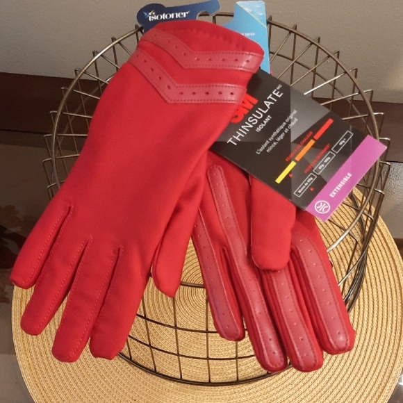Isotoner Thinsulate Vibrant Red Gloves - Picture 3 of 5